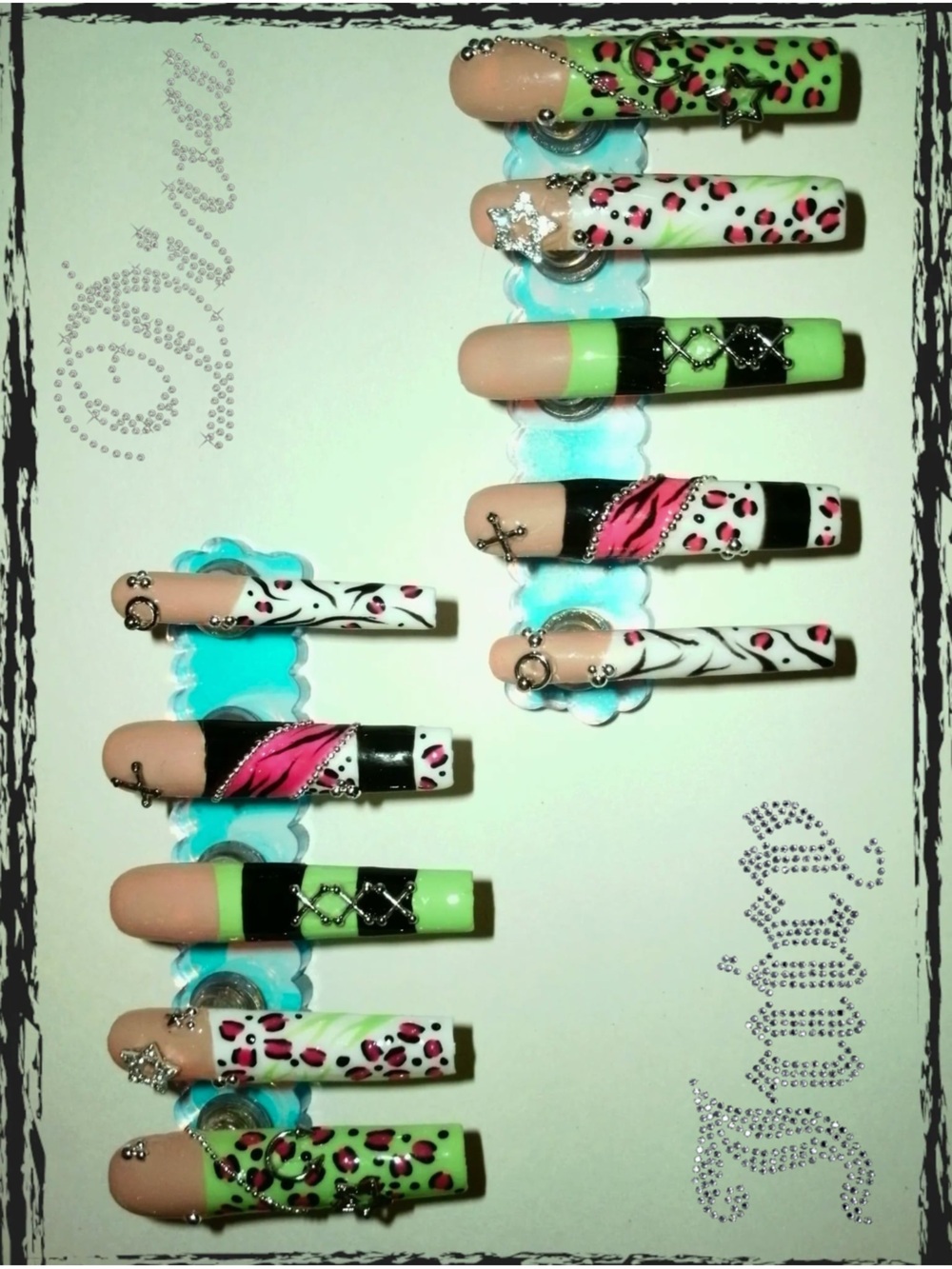 💜🖤 Handmade Punk Y2K leopard nails 🖤💚
